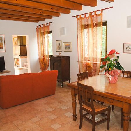 Casale Manzoni Apartment Verona Bagian luar foto