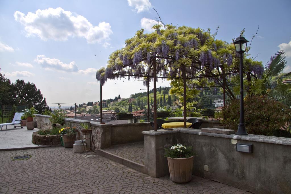 Casale Manzoni Apartment Verona Bagian luar foto