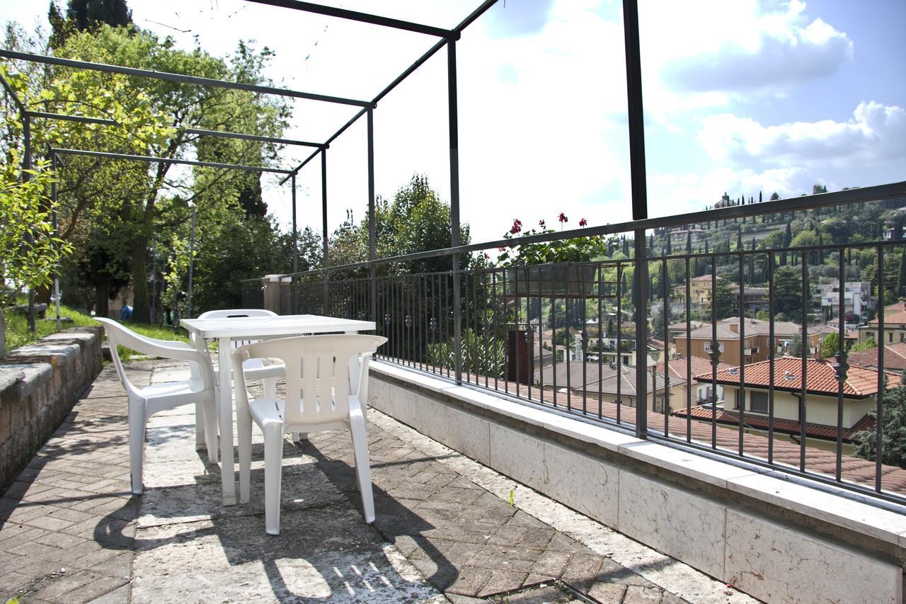 Casale Manzoni Apartment Verona Bagian luar foto