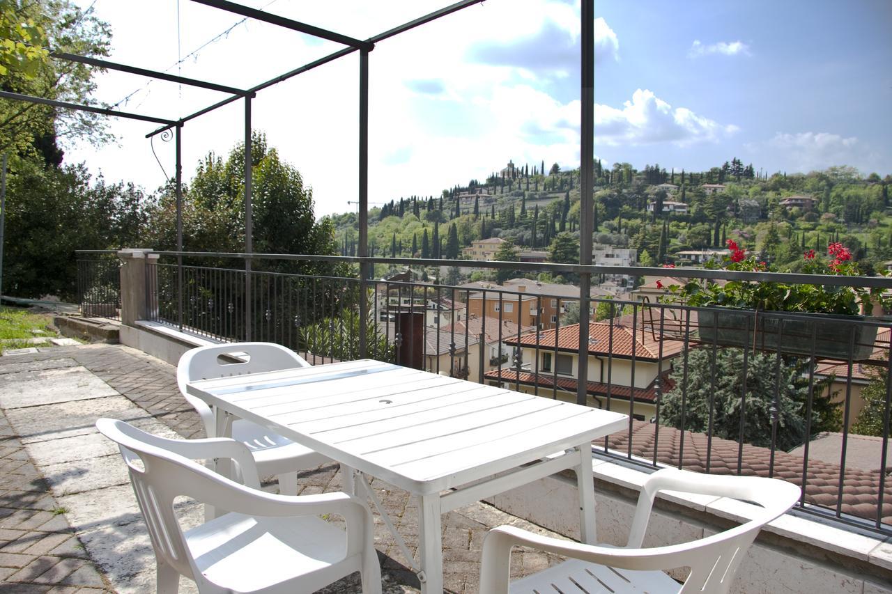 Casale Manzoni Apartment Verona Bagian luar foto